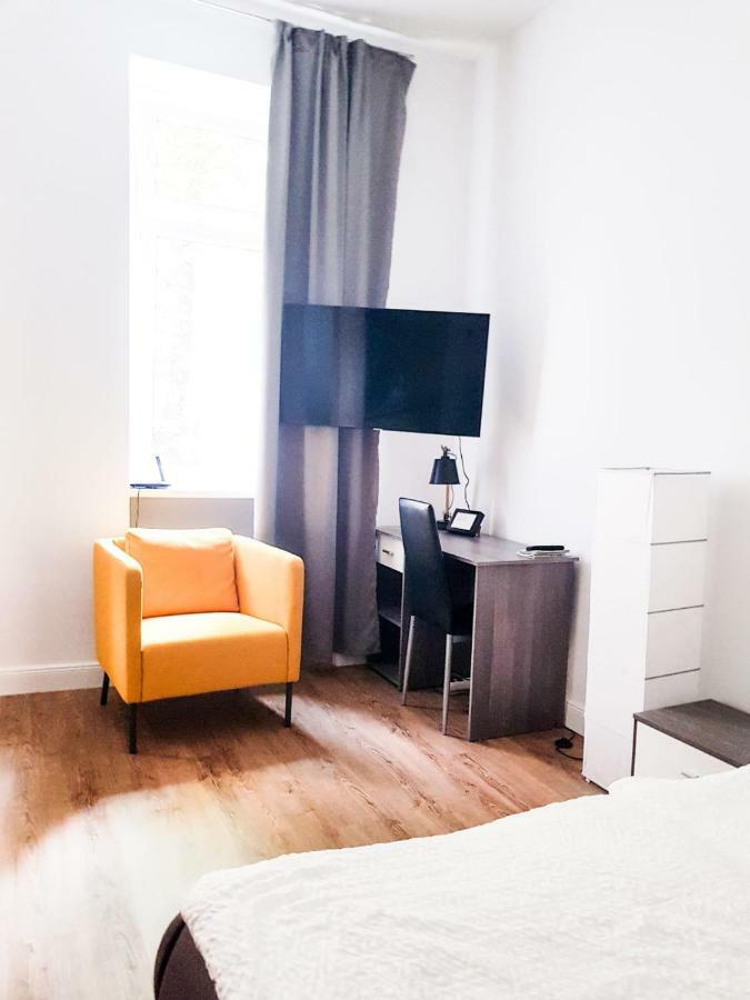 Appartement Sonniges Studio Heinzelmanngasse à Vienne Extérieur photo